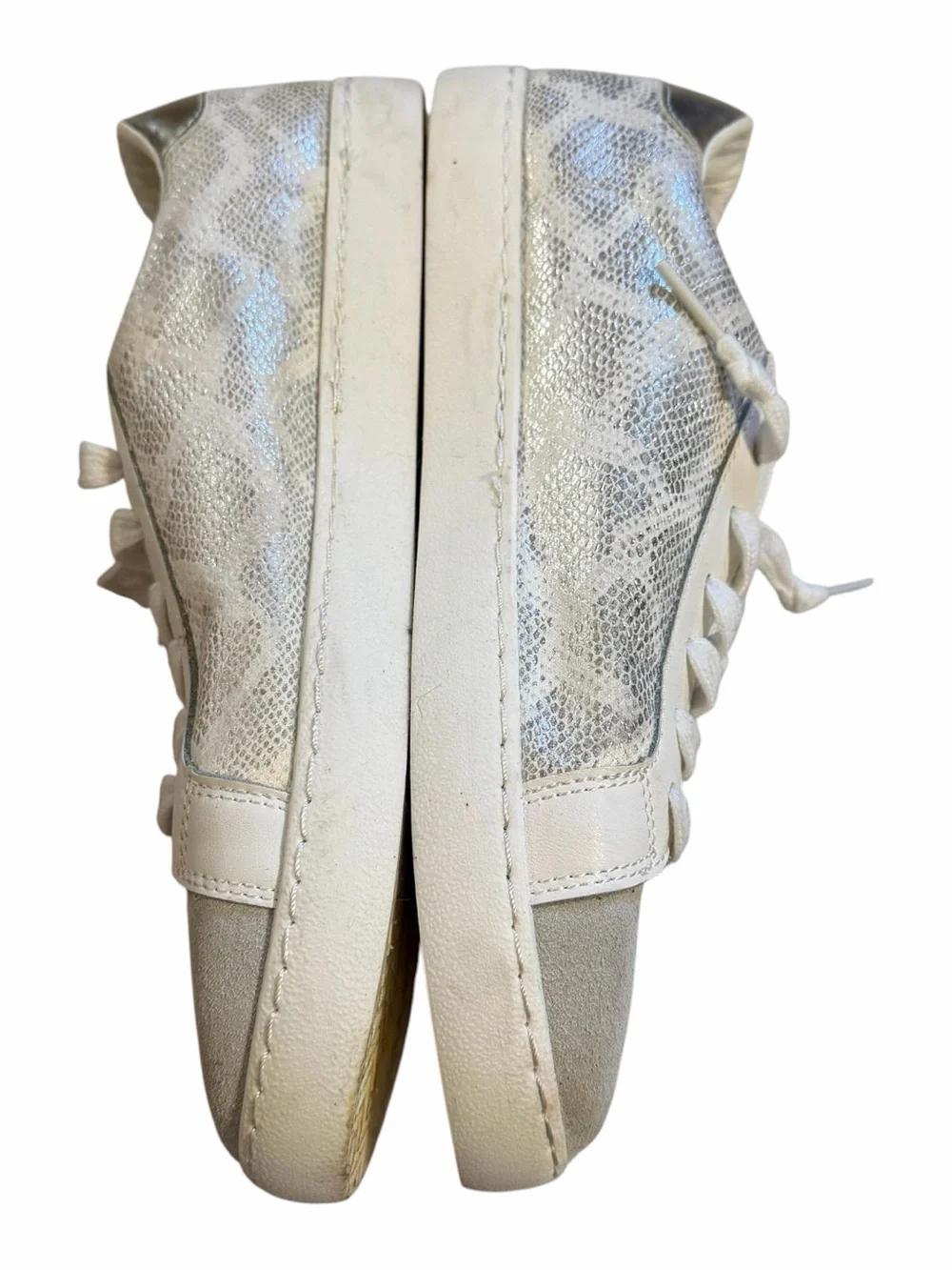 Vintage Havana Carla Silver Snake Grey White Suede Lace-Up Sneakers Sz 9 NWOB